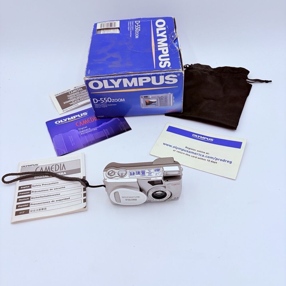 OLYMPUS CAMEDIA  D-560 10x ZOOM 3.2 MEGAPIXELS TESTED WORKS W/ORIGINAL BOX EX!!